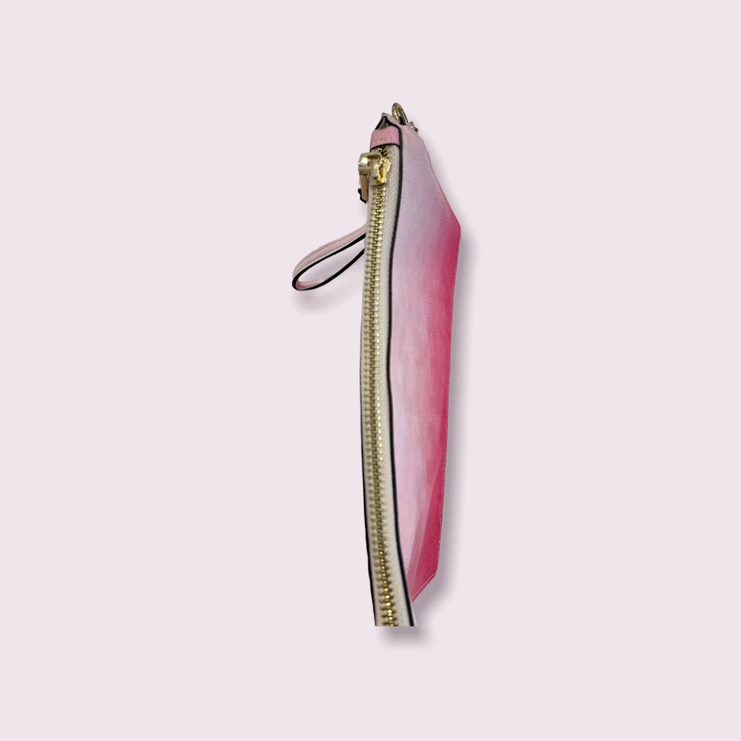 NUEVO - Cartera clutch Rosada International Concepts INC - SOLO QUEDA 1 UNIDAD