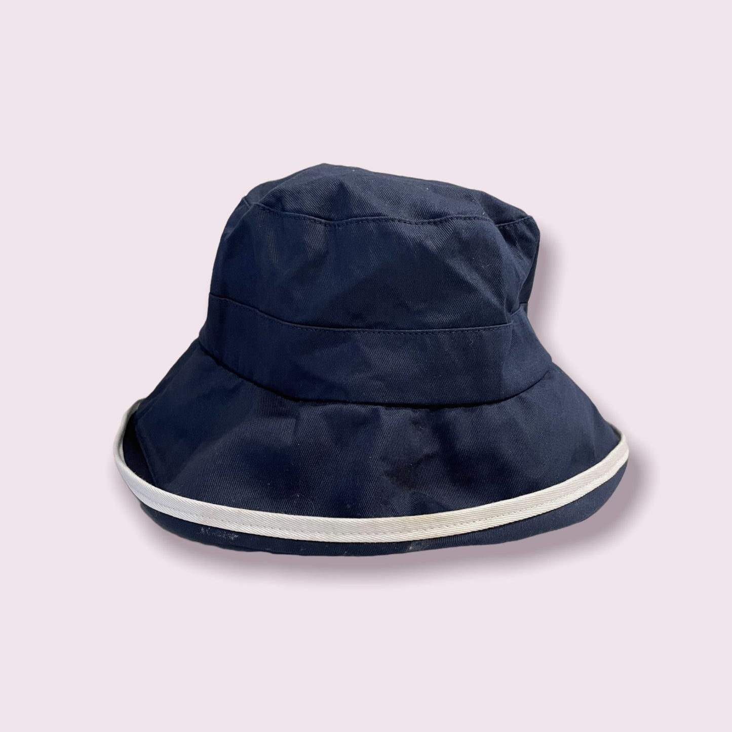 NUEVO - Sombrero azul International Con- SOLO QUEDA 1 UNIDAD