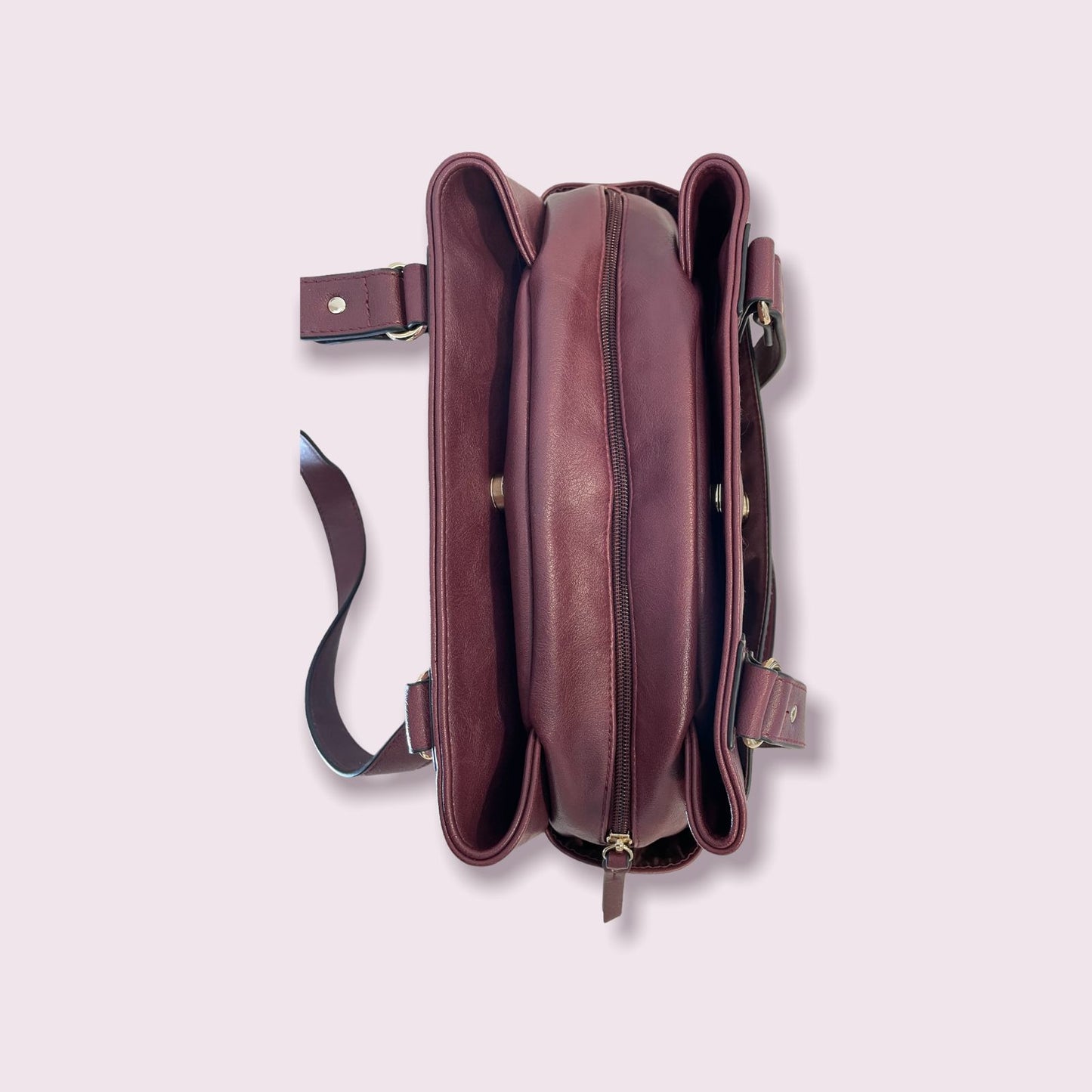NUEVO - Cartera burdeo de International Concepts INC - SOLO QUEDA 1 UNIDAD