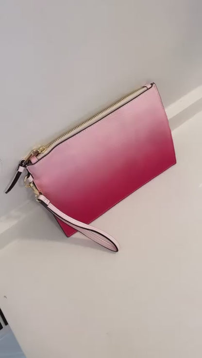 NUEVO - Cartera  clutch Rosada International Concepts INC - SOLO QUEDA 1 UNIDAD