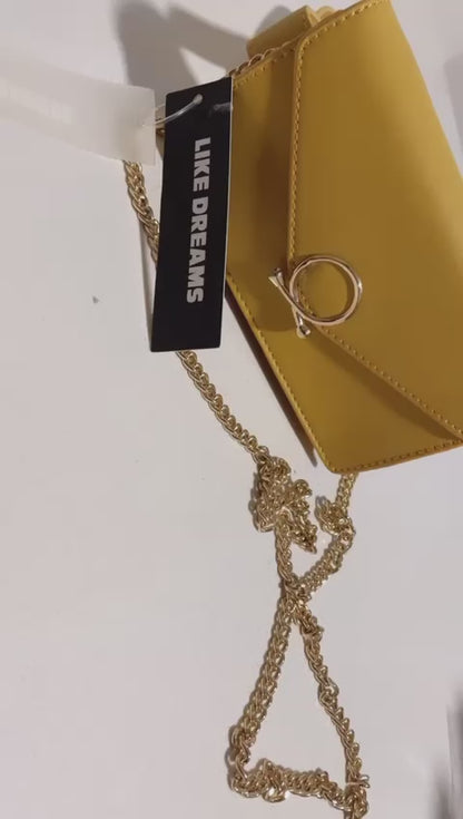 NUEVA - Cartera Mostaza Like Dreams - SOLO QUEDA 1 UNIDAD